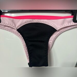 Victoria’s Secret Classic Itsy Bikini Bottoms - Black and Pink